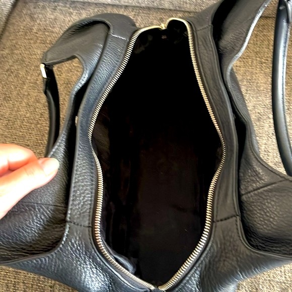 Black Michael Kors Shoulder Bag - Picture 8 of 13